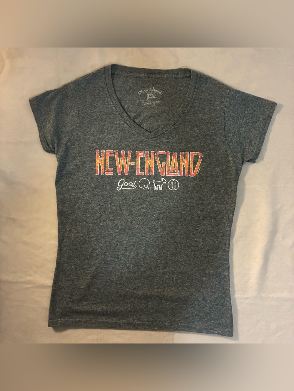 New-England Graphic V-Neck Tee - Charcoal Gray